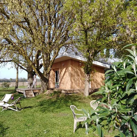 Bed & Breakfast Le Du Bord De L'eau 3*