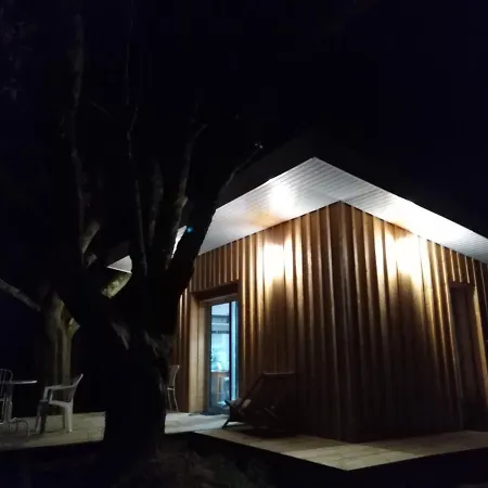 Le Du Bord De L'eau ベッド・アンド・ブレックファスト Sainte-Terre