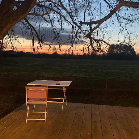 Le Du Bord De L'eau 3*