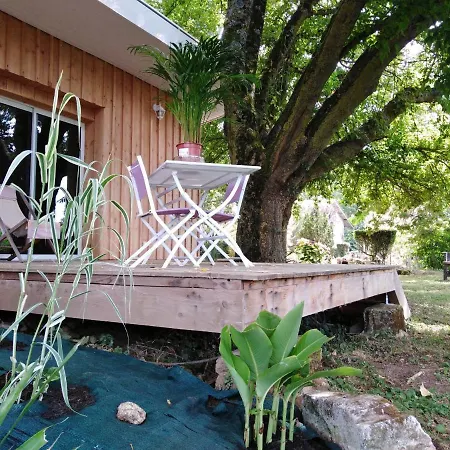 Le Du Bord De L'eau 3*